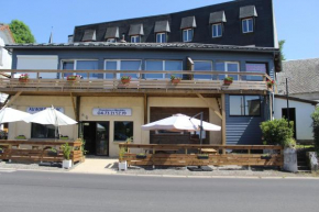 Hotel du Lac - Au Bord du Lac La Tour-D'auvergne